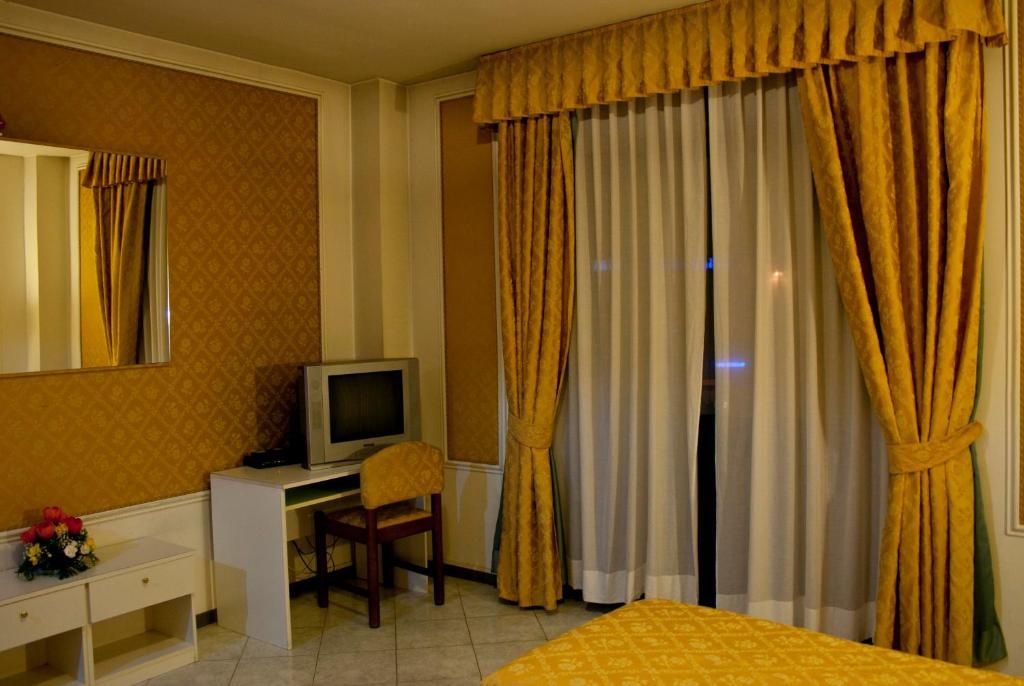 Hotel Michelangelo 3*